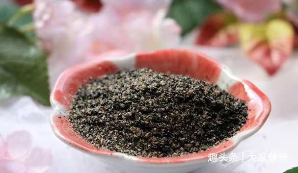 炒制|88岁奶奶头发乌黑,精神饱满,公开她的自用方!学会大家都健康!