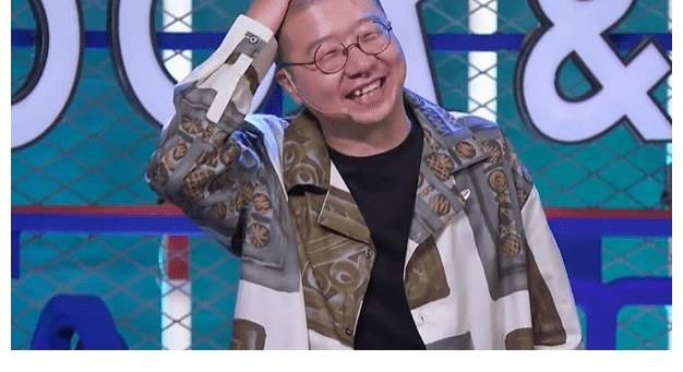 杨笠|《脱口秀大会4》收官,周奇墨夺冠,但李诞依旧被困在“综N代”中