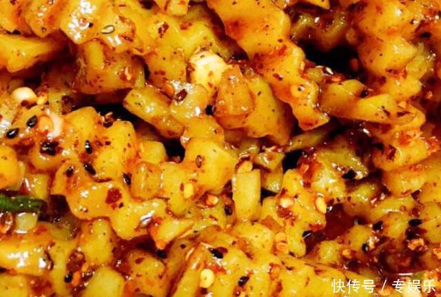 最近迷上了一种美食,每次做一大盘当宵夜,怎么吃都吃不够