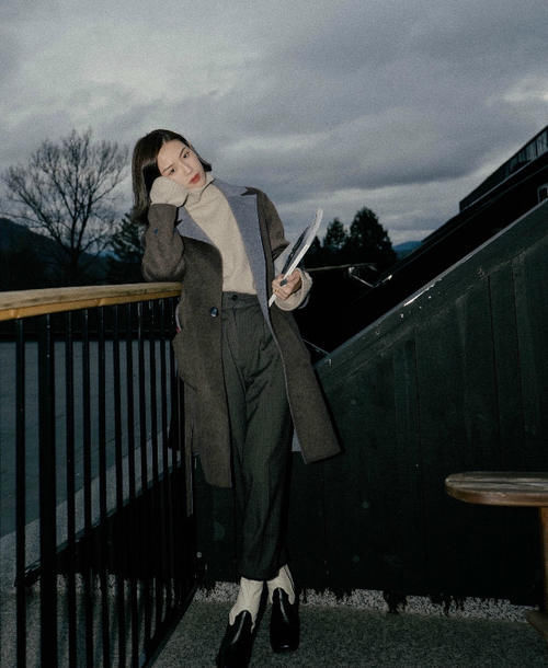 你适合“阔腿裤”还是“直筒裤”?腿型不同选择不同,穿对很显瘦