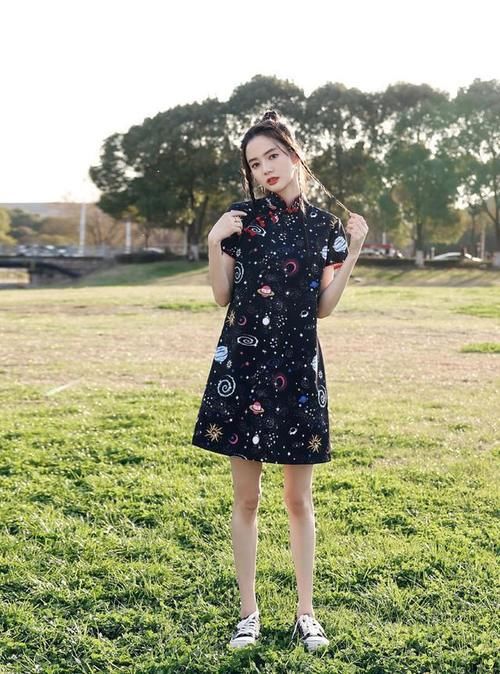 “仙女裙”过时了，今年春天流行的是“旗袍裙”，谁先穿谁先美