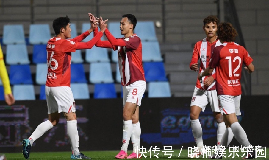 刘若钒|上场30分钟搞定比赛!武磊22岁师弟1球1造红,助球队5球大胜!