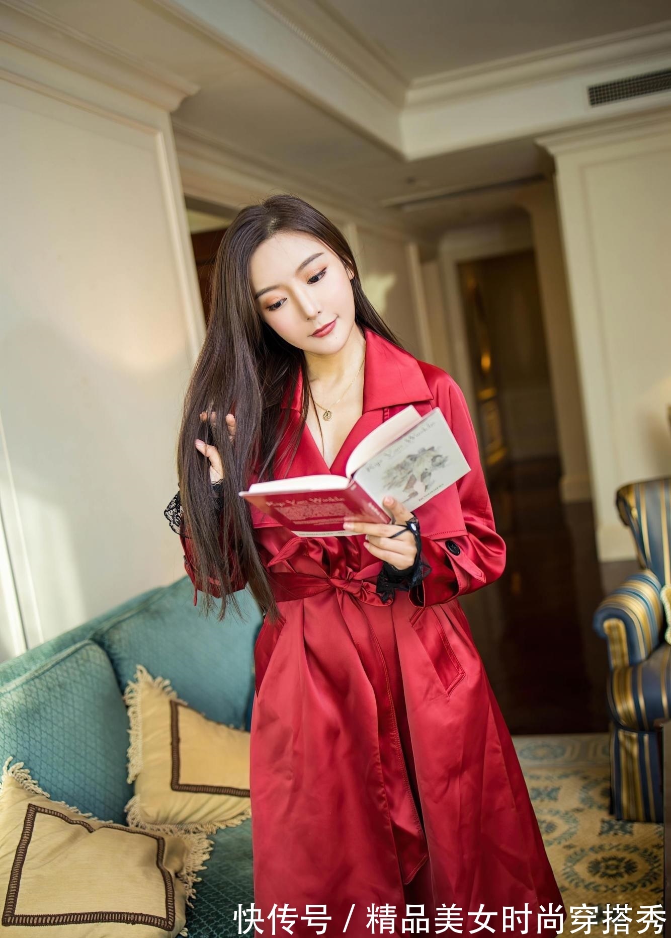 中长款 适合小个子女生的中长款风衣,时尚又不失女人味