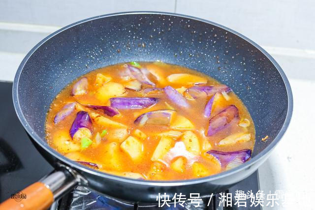 老爷子|我家最爱的土豆做法,每次做一盘不够吃,开胃解馋,比土豆丝好