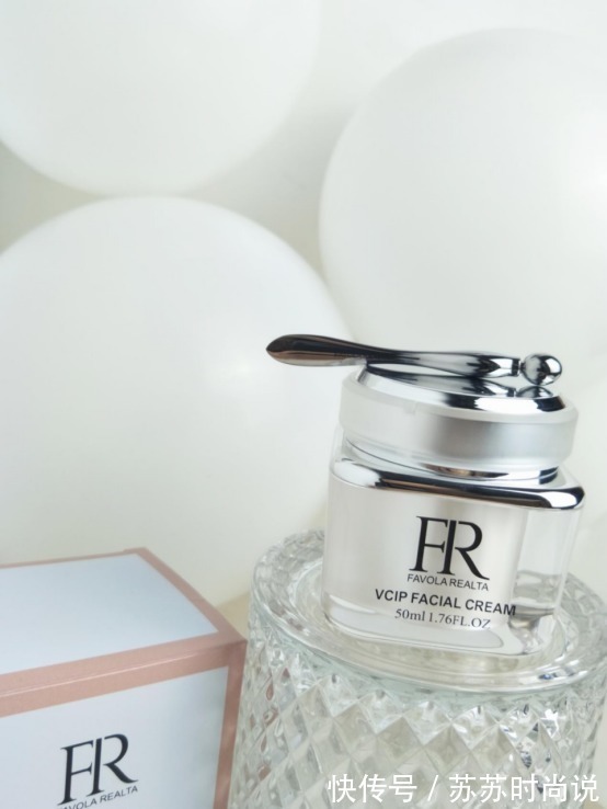 保养 过了40岁的女人,如何保养才不显老?精致的女人都用这几款护肤品