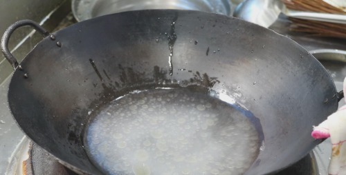 木耳|芹菜拌木耳好吃有绝招,学会这个方法,鲜嫩脆爽,满满的小技巧