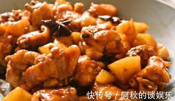 它跟土豆是绝配，鲜香美味又下饭，6分钟就出锅，天天吃不腻！