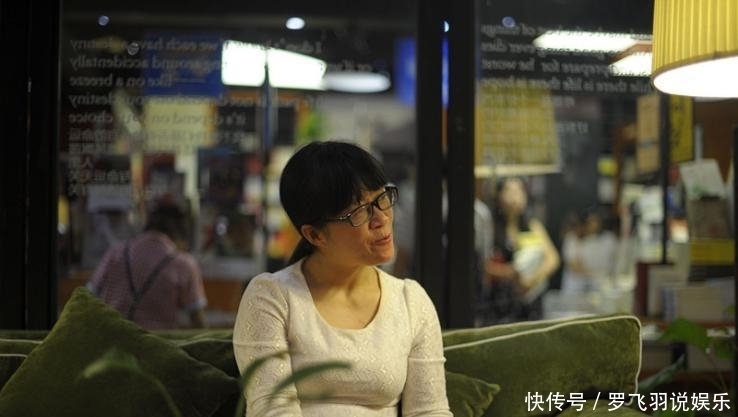 水平|余秀华新诗刚发表,她的对手马上也发表一首,隔着屏幕闻到火药味