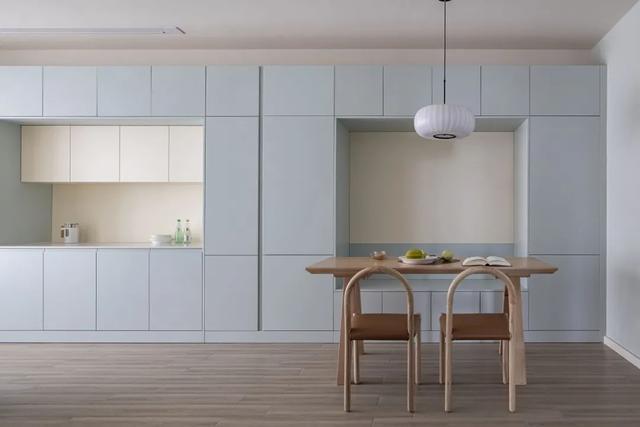 柜体|这对夫妻的“穷装风”新家，明亮又舒适，证明了越简单越美好！