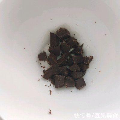 好吃|好吃到模糊的巧克力熔岩蛋糕，怎么都吃不够