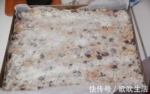 零食|网红零食雪花酥，其实自己在家也能做，甜而不腻，香酥可口