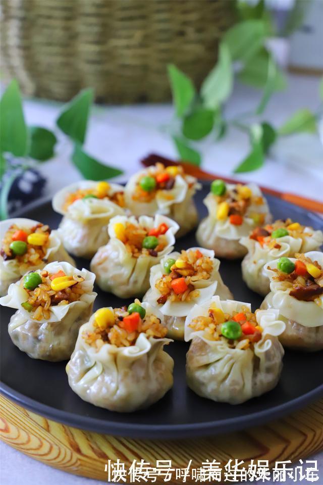 快手|饺子皮加1碗糯米,做成快手早餐,皮薄馅大,一人一屉不够吃