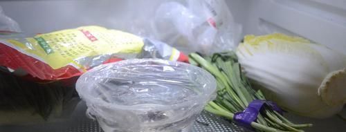 妙用|你家有破洞不用的橡胶手套吗 这个用途太厉害了, 越早知道越好