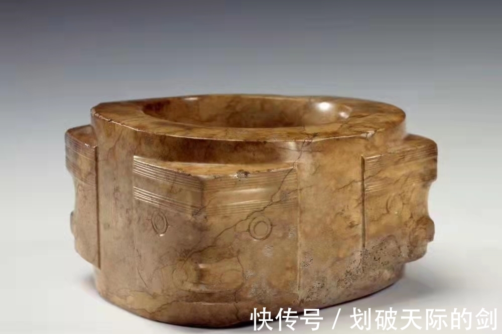 良渚玉琮#沈华:从良渚文化历史看玉琮造型鉴赏要点