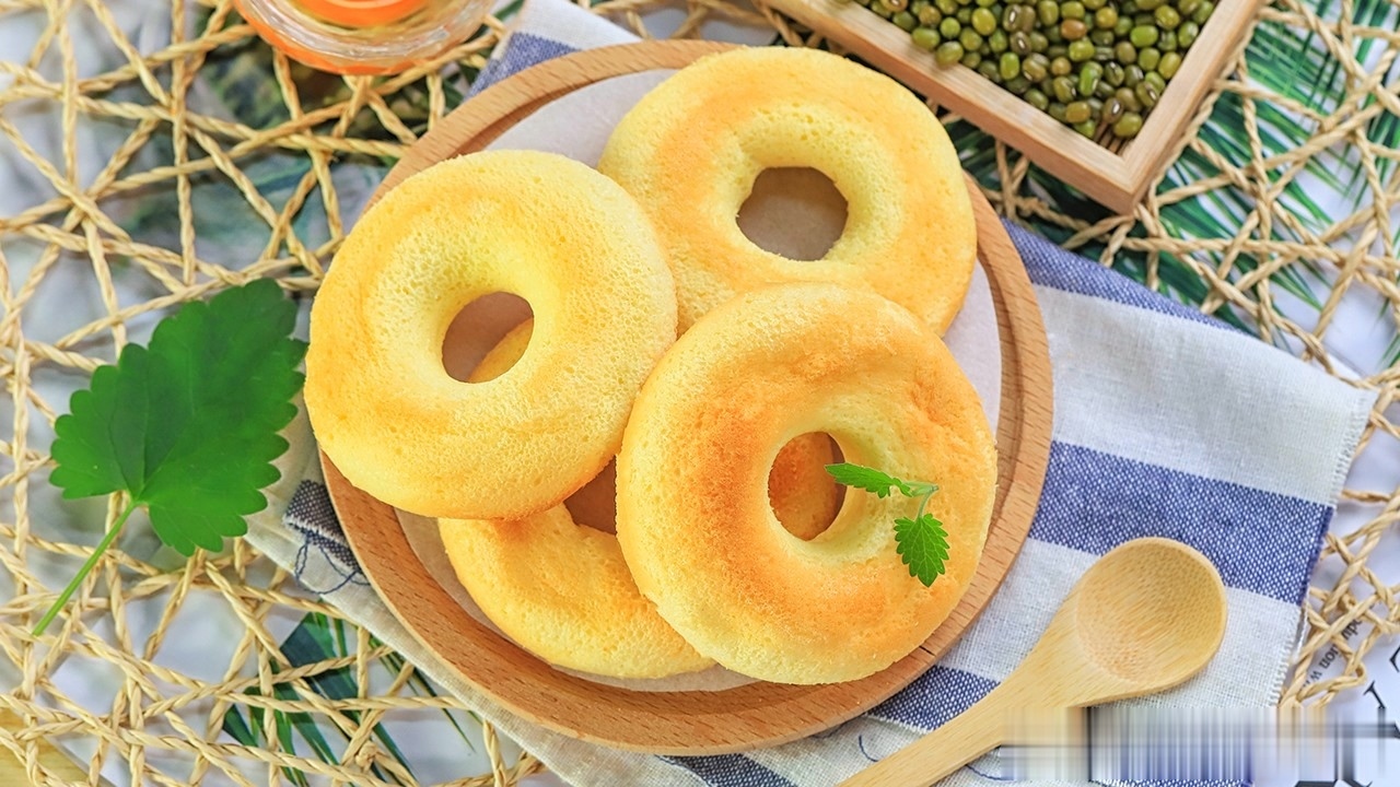 宝宝|2个鸡蛋1杯酸奶就能做!宝宝的主食、零食都有了