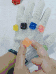 |搞笑GIF:日防夜防闺蜜难防