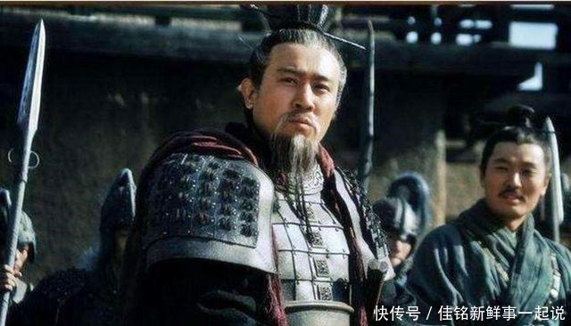 无情|马超不得重用,不是不用而是根本不敢用,这个男人太无情了