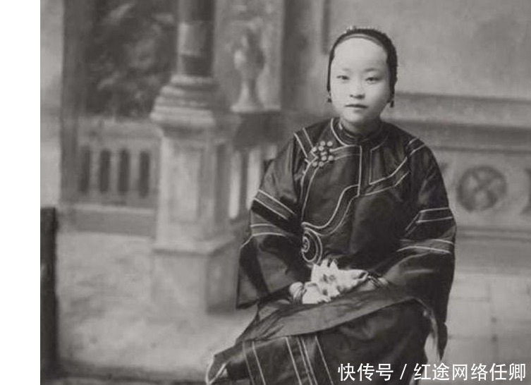 诰命|晚清女性老照片:青楼女子、贵妇、女囚犯、诰命夫人!