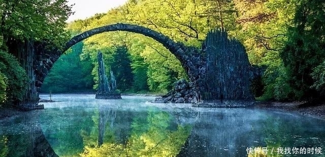 游览德国的“恶魔之桥”，就像人间仙境，网友：不理解德国人审美