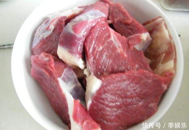 牛肉保鲜,直接塞冰箱是错误的!老厨师教您1招,吃着贼新鲜