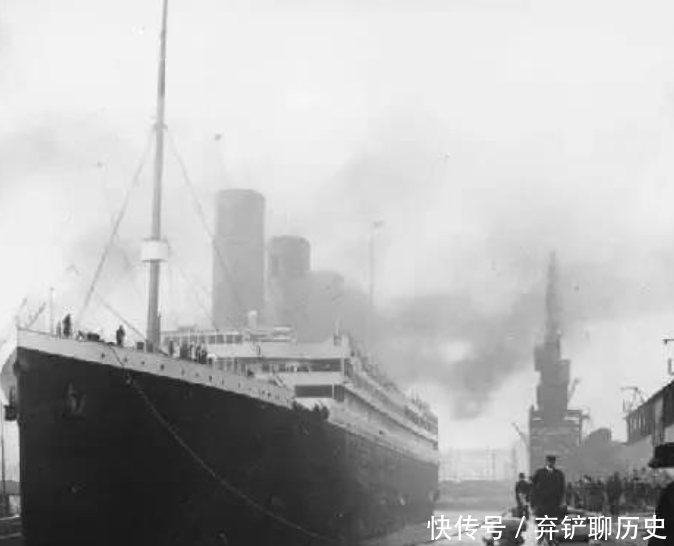 再度|上个世纪珍贵的老照片:李小龙与叶问对练,林徽因徐志摩再度聚首