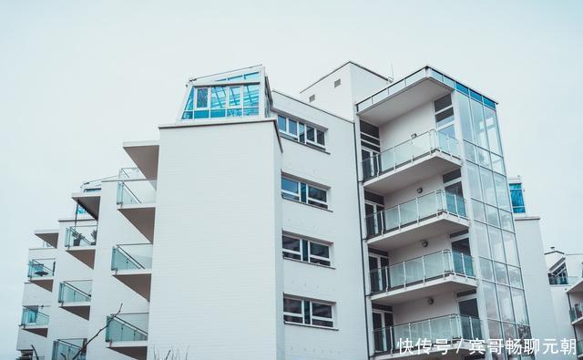 优劣势|“买一楼是傻,买顶楼是穷”,这句话靠谱吗听下建筑学家怎么说