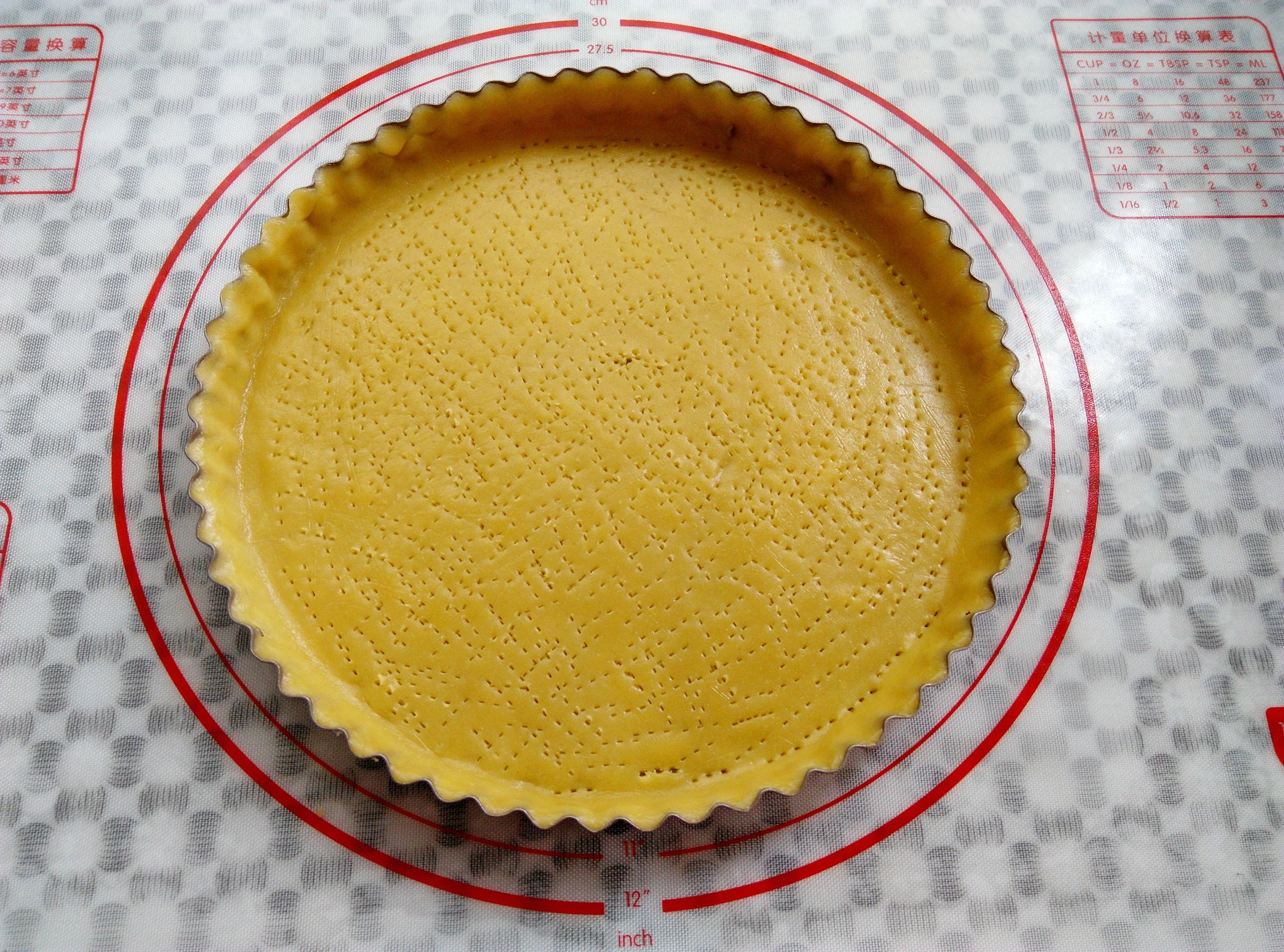 婆婆收了个32斤的大南瓜,我用它做南瓜派,香甜细腻比蛋糕还好吃