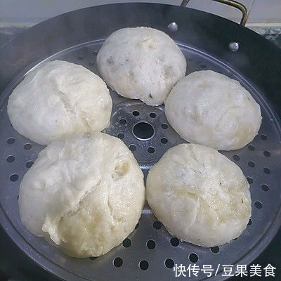 猪油渣萝卜丁大包子