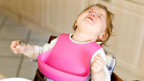 儿科医生|为啥最好别给孩子吃鸡蛋羹?儿科医生劝诫数次,父母仍乱来