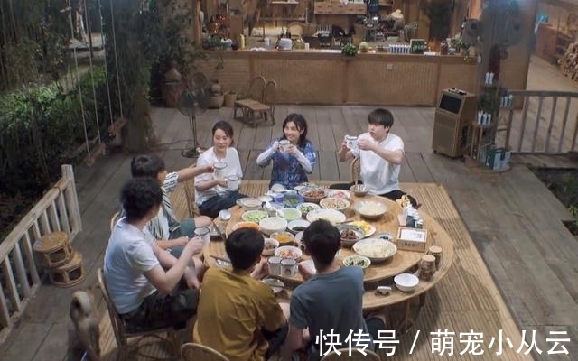 凉面|黄磊一桌菜天亮做到天黑，谁注意保鲜方式？真做菜假做菜一目了然