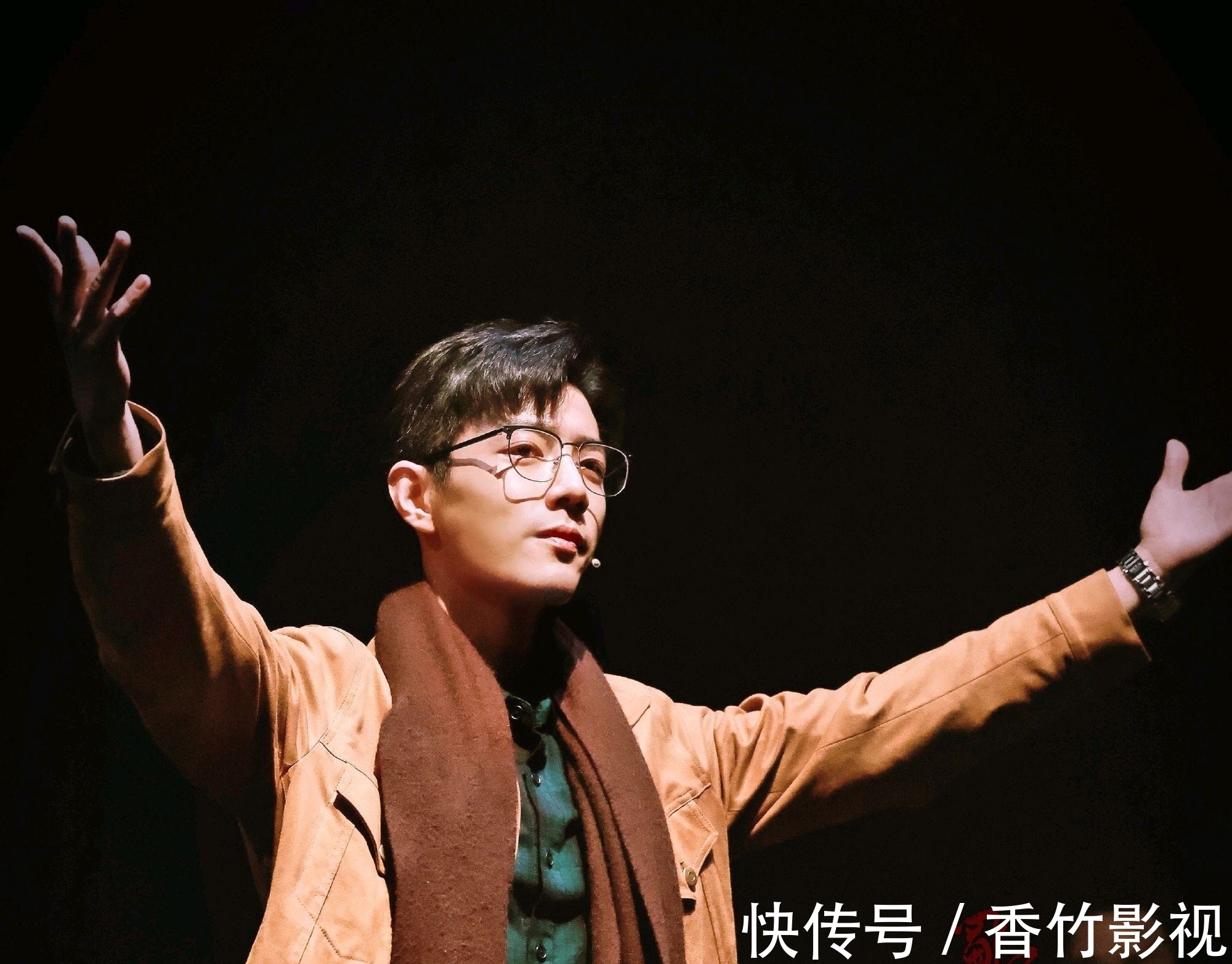 官媒祝肖戰(zhàn)在第二故鄉(xiāng)演出順利,粉絲不要安慰,只求門票