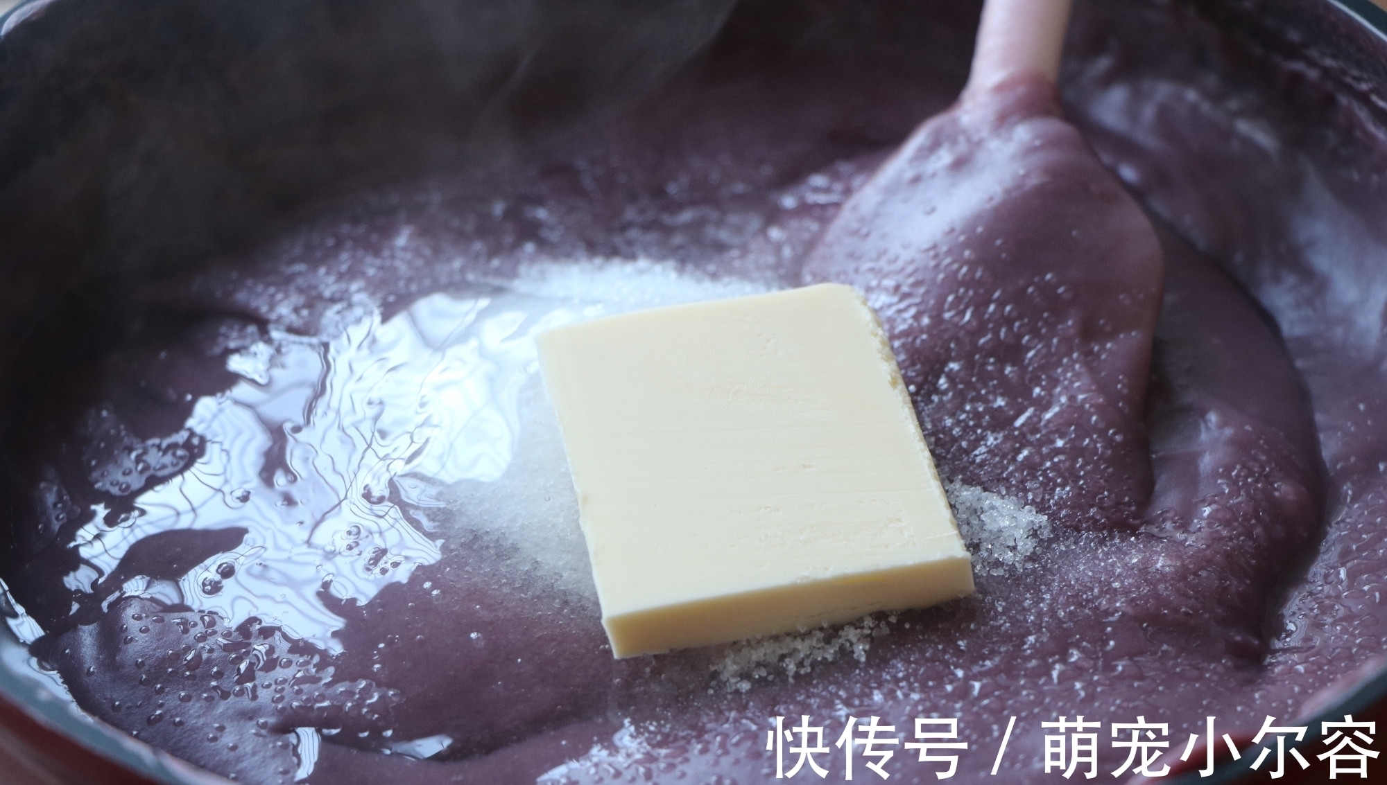 万能的芋泥馅料别买了,在家做的才叫好吃,甜而不腻,入口即化!