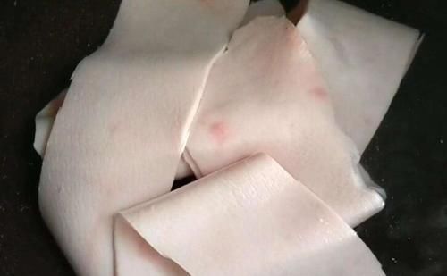 猪肉|冬天,宁可不吃猪肉,也要吃它,锅中一焖鲜嫩筋道Q弹,比吃肉香