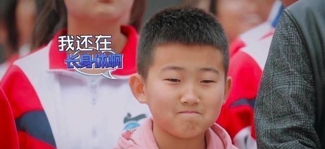 二胎家庭姐姐控诉父亲差别对待,爸爸如此回应,“这算理由吗?”