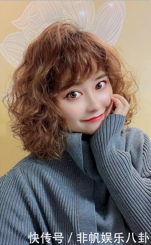 发尾|2021发型怎么剪看看这15款,很美很心动