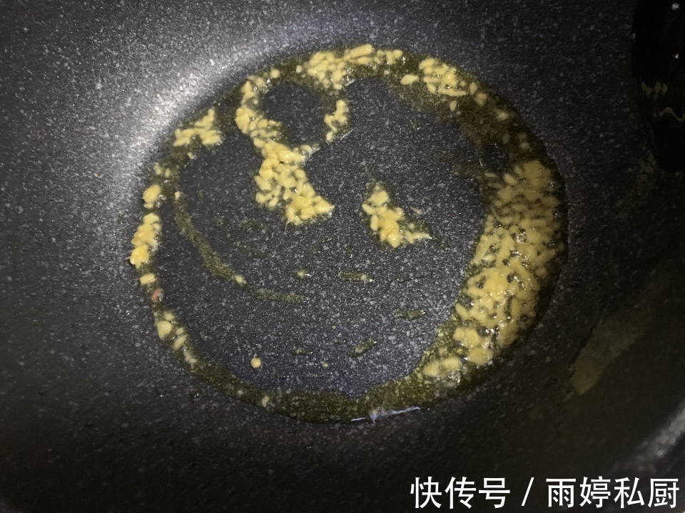 味道|晒晒早餐,10分钟就端上桌,做法简单,味道却特别赞,老少都爱吃