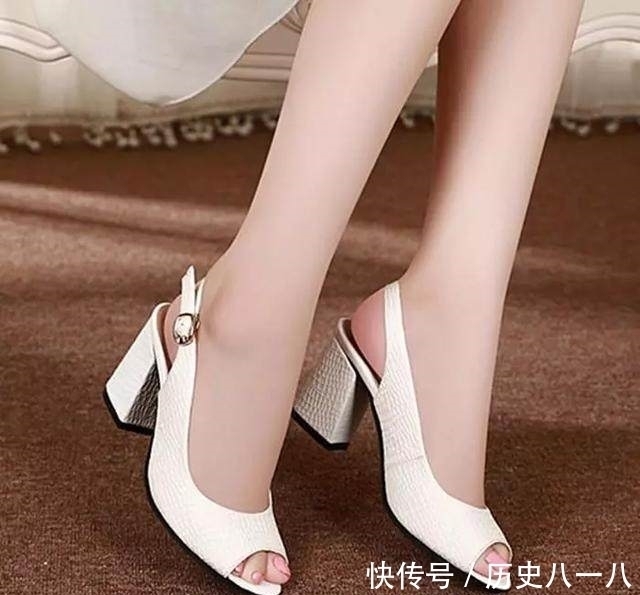 女人|炎炎夏日,高跟凉鞋紧跟时尚潮流,穿出女人的优雅范儿