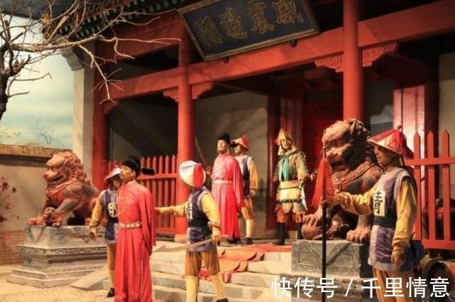 六离门|洪承畴降清后衣锦还乡,其母连夜建六扇门,洪虽跪哭而不得入