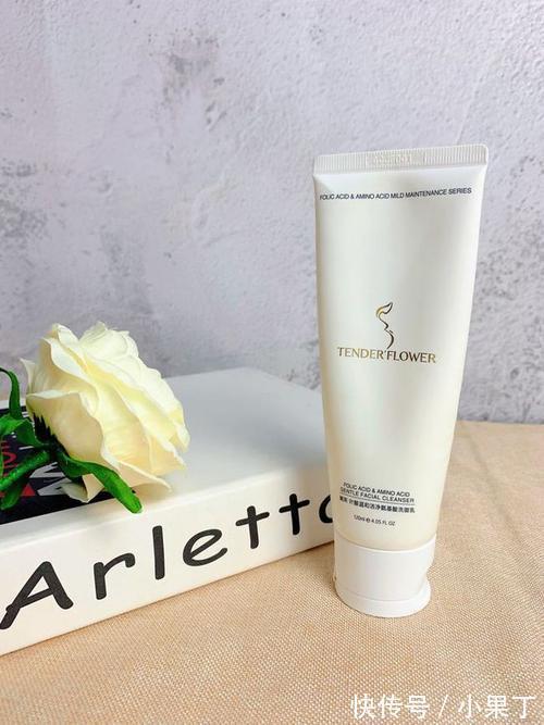 痘痘|因低价被忽视的洗面奶,堪称油皮的“克星”,网友:痘痘消失了!