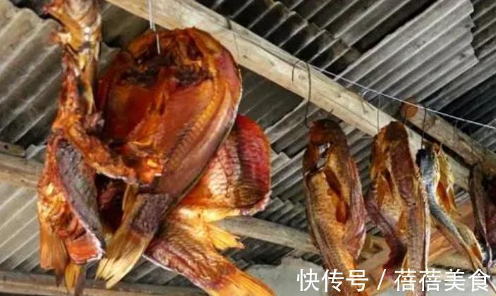 腌腊鱼洗还是不洗?很多人弄不清楚,难怪做出来不正宗,教你方法