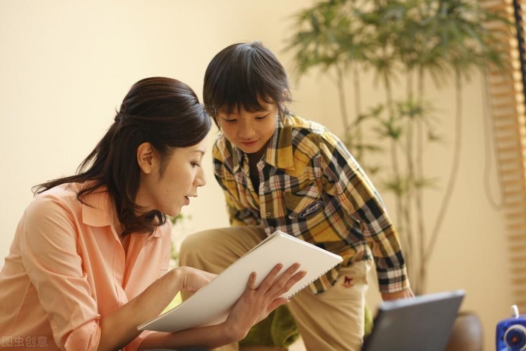 小学会|哈佛大学家长坚持这5件小事，孩子将来多半会有出息