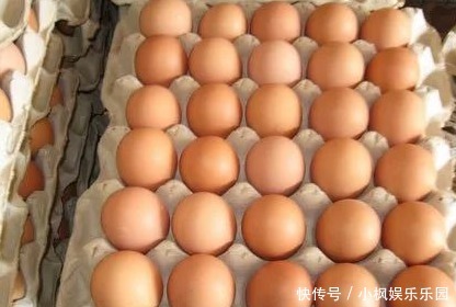 鸡蛋|鸡蛋别再放冰箱储存了,教你一招,这样放半年都新鲜