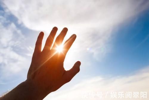 肝火旺盛|三伏天里吃一口等于5斤绿豆,呼吁:肝火旺不妨常吃,或能降火排毒