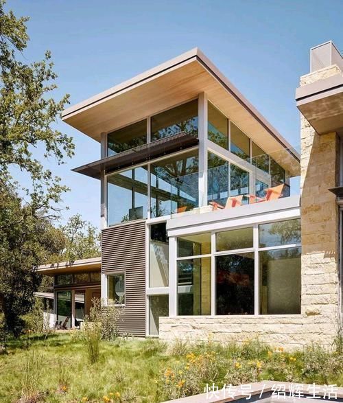 泳池|山中造个别墅,院中百年古树,庭院、壁炉、泳池,奢侈生活美如画