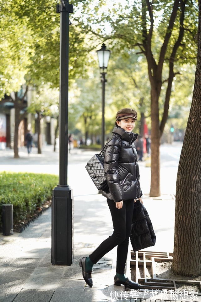层次感 今年尽量少穿羽绒服配打底裤!学三木的“简约”搭配,优雅又高级
