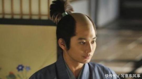 苏轼#日本学者出上联日本东升,光耀九州四国,中国学者对出下联绝了!