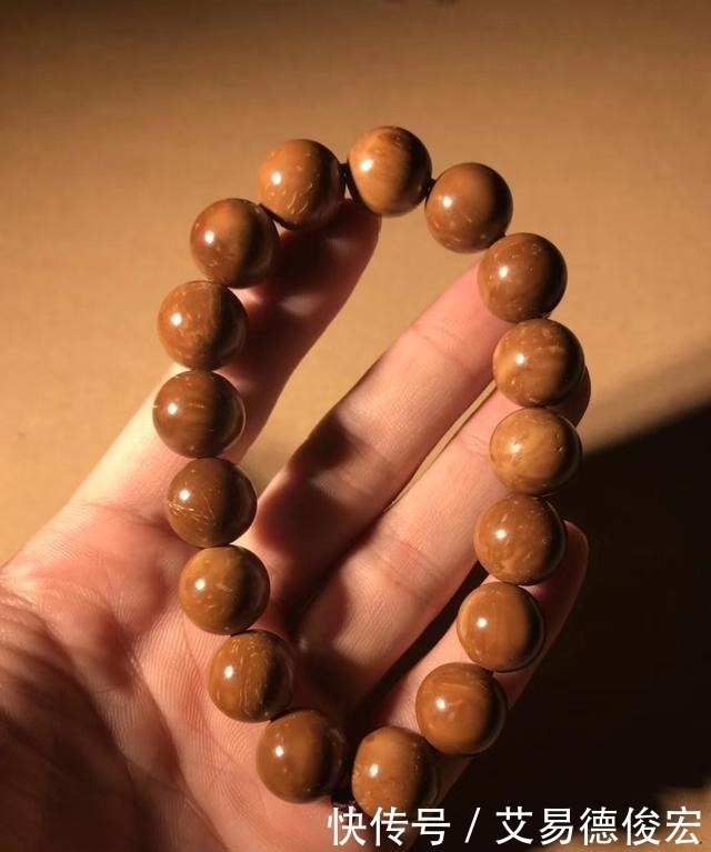 耐盘耐汗随便戴,这几种容易包浆的串您有?