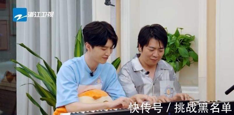 克里斯蒂娜|郎朗回应频繁上综艺节目：从未想过转型，综艺只是为了经济！