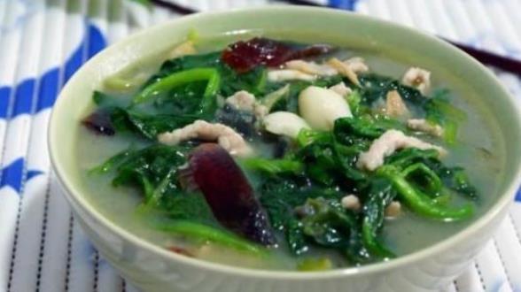 辟谣|猪肉与菠菜不能一起吃？营养师辟谣：其实一起吃，补血效果会更佳