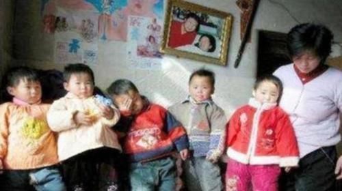 孩子|国内首例“五胞胎”，时隔18年后他们过得怎样还是没能逃过现实